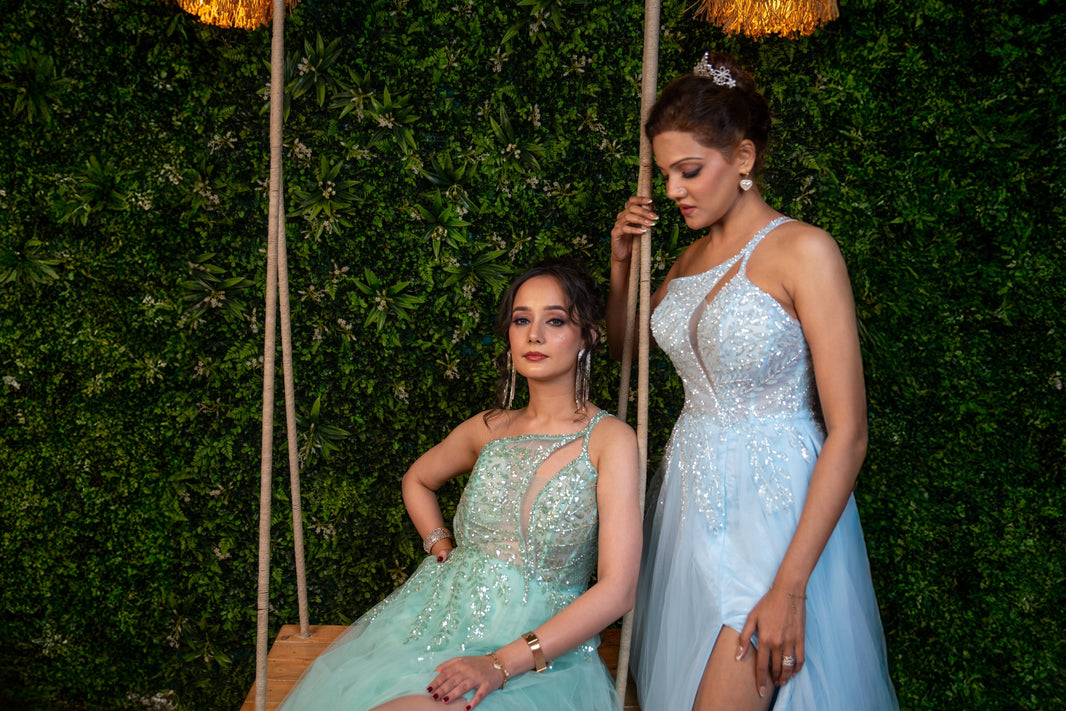 From Mehendi to Reception: What to Wear to a Monsoon Wedding in India