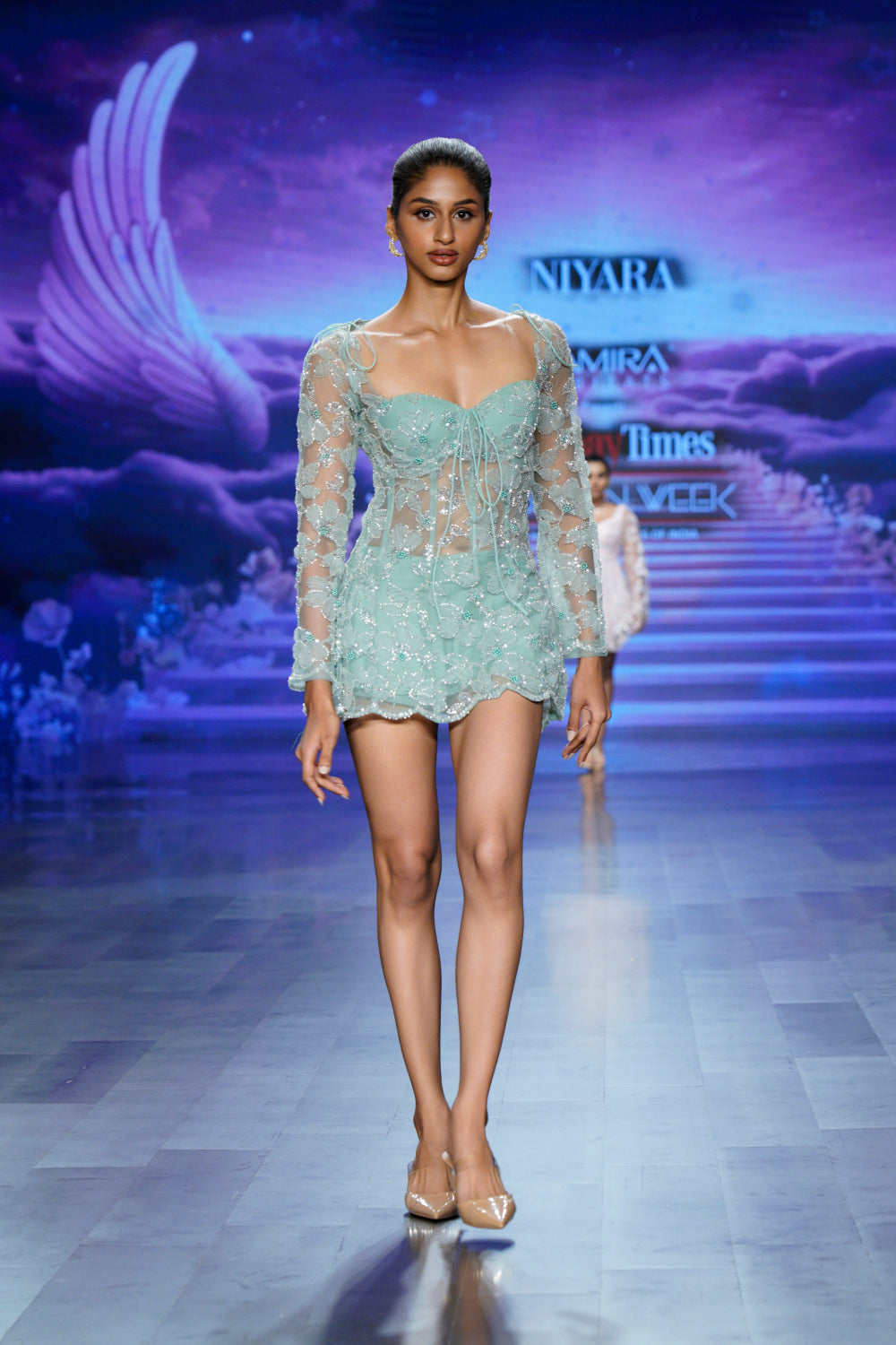 Short green cocktail dress for weddings and events (front )