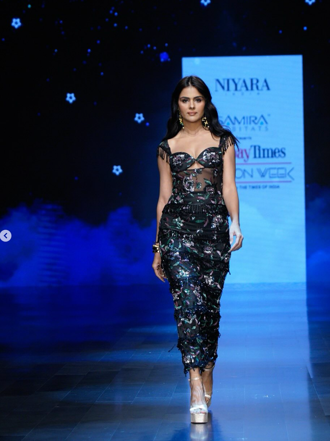 Kavira Black Floral Sequin Bodycon Dress
